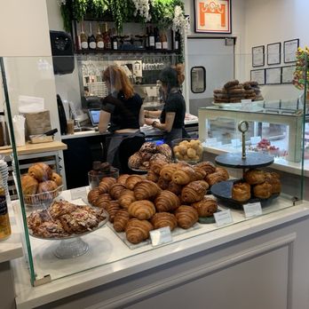 Mirabelle by Orphée - Interior - Patisserie/Cake Shop Near Me - Seattle, Washington