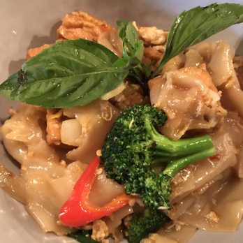 Love at First Bite - Drunken noodles - Thai Near Me - Lexington, Massachusetts Love at First Bite - Drunken noodles - Thai Near Me - Lexington, Massachusetts