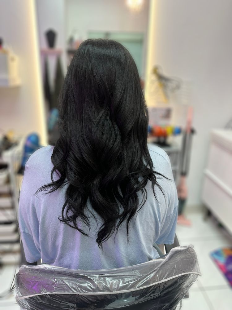 ASHLEY’S BLOWOUT STUDIO Updated September 2024 34 Photos 2100 N