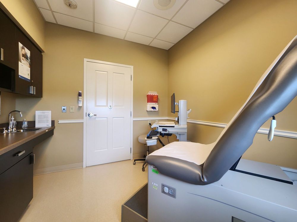 Bon Secours St. Francis Watkins Centre - patient advocate in Midlothian, VA