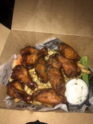 J's Creole Wings Claiborne by null
