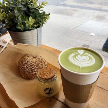 Bibble & Sip - Earl Grey Cream Puff, Matcha Panna Cotta, and Matcha Jasmine Latte - Coffee & Tea Near Me - New York, New York