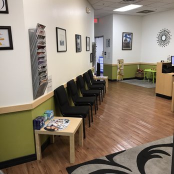 Capital Eye Care - Waiting Area - Optometrists Near Me - Austin, Texas Capital Eye Care - Waiting Area - Optometrists Near Me - Austin, Texas