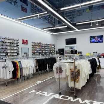 Hardwood - Men's Clothing Near Me - Cerritos, California Hardwood - Men's Clothing Near Me - Cerritos, California
