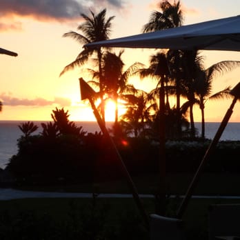 Cane & Canoe - Sunset View - Cocktail Bars Near Me - Lahaina, Hawaii Cane & Canoe - Sunset View - Cocktail Bars Near Me - Lahaina, Hawaii
