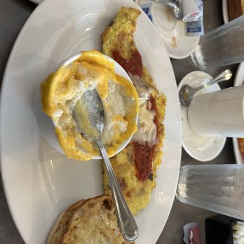 The Grill - Godfather omelette with grits - Diners Near Me - Linden, New Jersey