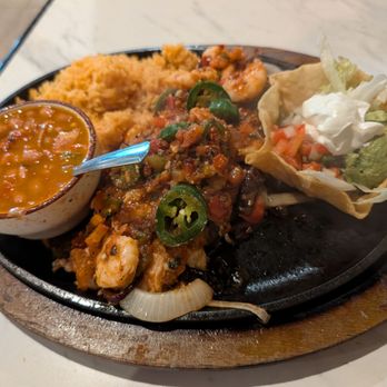 Rodeo Mexican Restaurant - Fajitas bravas - Mexican Near Me - Basehor, Kansas Rodeo Mexican Restaurant - Fajitas bravas - Mexican Near Me - Basehor, Kansas