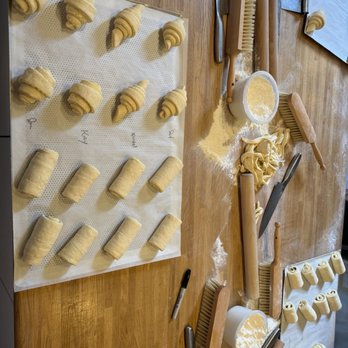 Maison Fleuret - Croissants and pain au chocolat - Cooking Classes Near Me - Paris