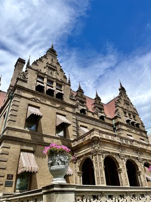 Pabst Mansion by null