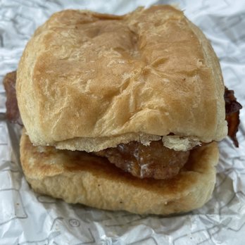 Wendy's - Maple Bacon Chicken Croissant - Fast Food Near Me - Shawnee, Kansas Wendy's - Maple Bacon Chicken Croissant - Fast Food Near Me - Shawnee, Kansas