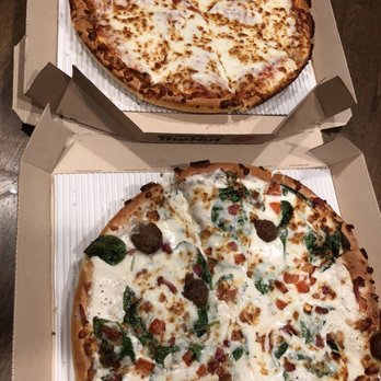 Pizza Hut - Chicken Wings Near Me - Honolulu, Hawaii
