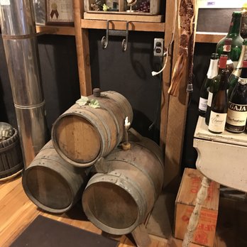 Basignani Winery - Tasting room - Wineries Near Me - Sparks Glencoe, Maryland