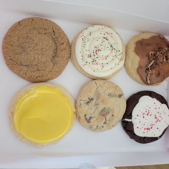 Crumbl - Upland - Yummy, yummy! - Bakeries Near Me - Upland, California Crumbl - Upland - Yummy, yummy! - Bakeries Near Me - Upland, California
