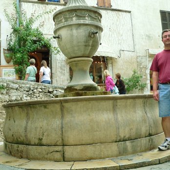 Saint Paul de Vence - Local Flavor Near Me