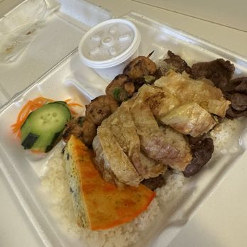 Com Tam Tran Quy Cap - Vietnamese Near Me - Fountain Valley, California