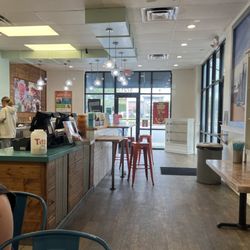 Tropical Smoothie Cafe