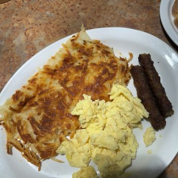 Huckleberry’s Breakfast and Lunch - Breakfast & Brunch Near Me - Elk Grove, California