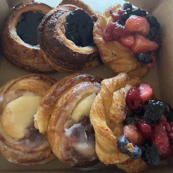 Potomac Sweets - Bakeries Near Me - Kensington, Maryland