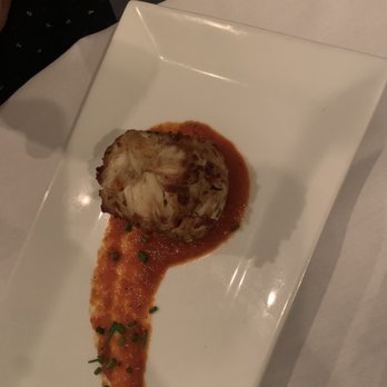 Garvan's Gastropub - Crab cake appetizer - Gastropubs Near Me - New Paltz, New York
