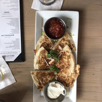 Turtle Jack's - Sports Bars Near Me - Etobicoke, Ontario