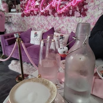 LE COCO - Desserts Near Me - Downey, California LE COCO - Desserts Near Me - Downey, California