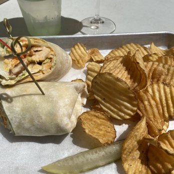 Defiance Ridge Vineyards - Buffalo chicken wrap with chips - Wineries Near Me - Defiance, Missouri Defiance Ridge Vineyards - Buffalo chicken wrap with chips - Wineries Near Me - Defiance, Missouri
