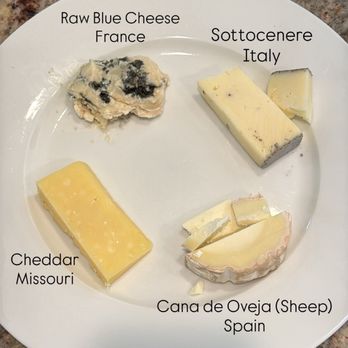 Antonelli's Cheese - Cheese Shops Near Me - Austin, Texas