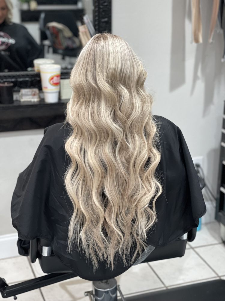 FIFTH AVENUE SALON Updated October 2024 517 N Hewitt Dr, Hewitt