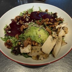 Vino Volo - Beet and Avocado salad with chicken and walnuts