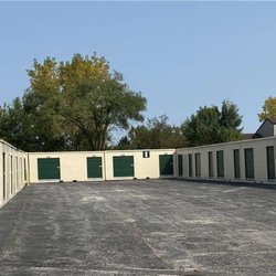 Extra Space Storage - Exterior Units - Extra Space Storage at 240 W 79th Ave, Merrillville, IN 46410