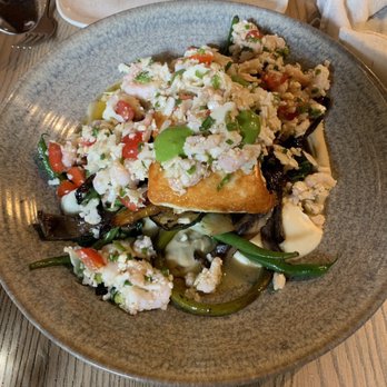 L'Orygine - Halibut with shrimps and veggies for two. - Bistros Near Me - Quebec City, Quebec
