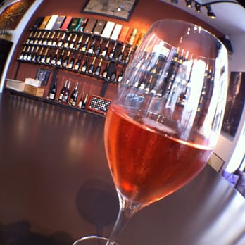 Le Cru - Beer, Wine & Spirits Near Me - Vienna, 9