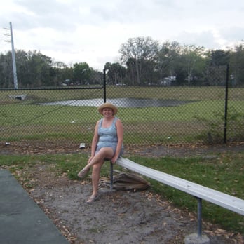 Coastline Park - Scruffy person in front of a scruffy pond - Parks Near Me - Sanford, Florida Coastline Park - Scruffy person in front of a scruffy pond - Parks Near Me - Sanford, Florida