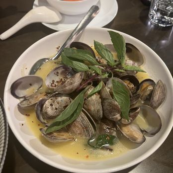 Amazing Basil - Asian Fusion Near Me - Fremont, California