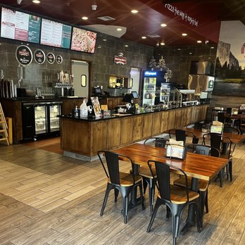 Mountain Mike's Pizza - Order here - Pizza Near Me - Clovis, California