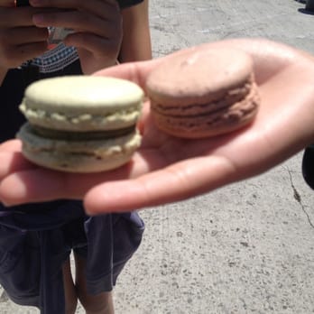 Munch Bakery - A green tea and chocnut macarons - Desserts Near Me - Torrance, California Munch Bakery - A green tea and chocnut macarons - Desserts Near Me - Torrance, California