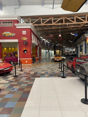 The Orlando Auto Museum by null