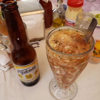 Cocteleria Cajun - Cocktail with crab and shrimp and of course a beer - Seafood Near Me - Ciudad del Carmen, CAM Cocteleria Cajun - Cocktail with crab and shrimp and of course a beer - Seafood Near Me - Ciudad del Carmen, CAM
