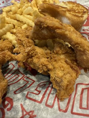 Raising Cane's Chicken Fingers by null