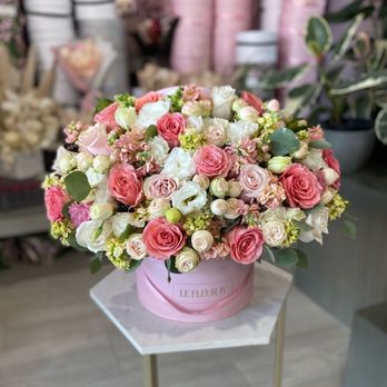 Le Fleur IV - Custom box pink hue flowers!! - Florists Near Me - Costa Mesa, California Le Fleur IV - Custom box pink hue flowers!! - Florists Near Me - Costa Mesa, California