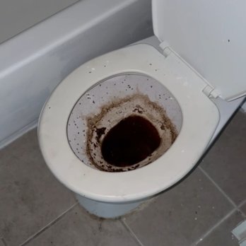 SEKA Moving - The condition of the toilet after they used it - Movers Near Me - Los Angeles, California