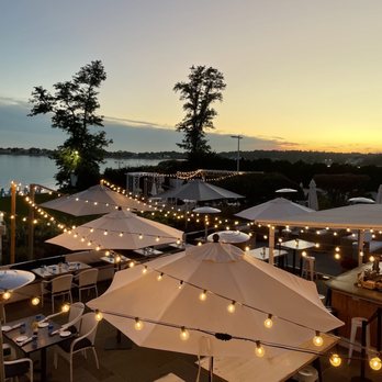 La Plage - Beautiful outdoor patio - Desserts Near Me - Westport, Connecticut La Plage - Beautiful outdoor patio - Desserts Near Me - Westport, Connecticut