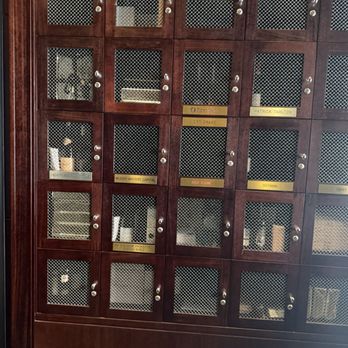 The Capital Grille - Steakhouses Near Me - Austin, Texas