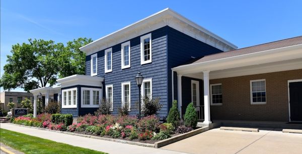 Family Traditions and Unparalleled Service: Exploring Geib Funeral Home in New Philadelphia, Ohio