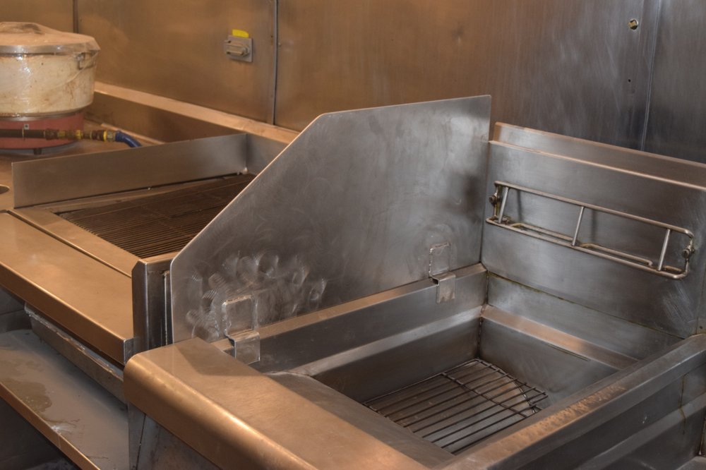 Slide of Des Tobin Custom Sheet Metal