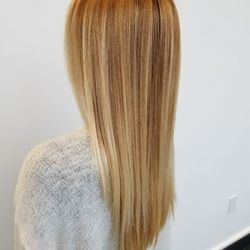 Louve Hair Saloon