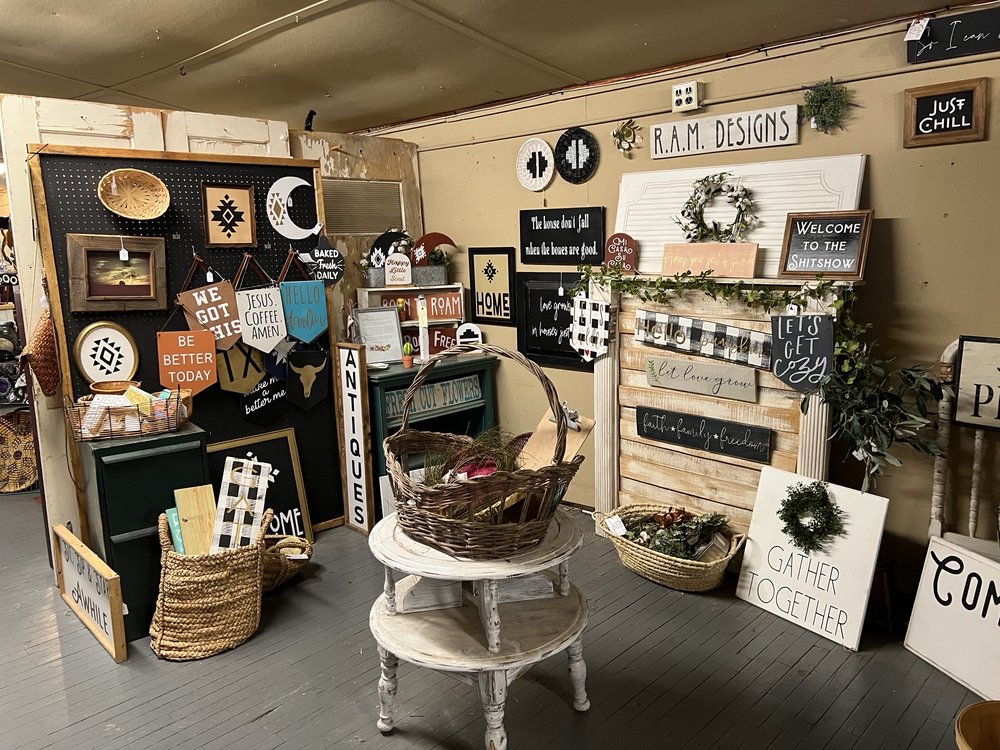 The NAT Antiques, Amarillo Roadtrippers