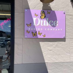 Dulce Baking Company - Dulce Baking Co signage