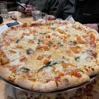 Mighty Mo Brewing - Margherita pizza - Breweries Near Me - Great Falls, Montana Mighty Mo Brewing - Margherita pizza - Breweries Near Me - Great Falls, Montana