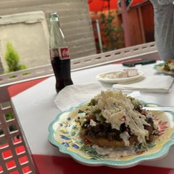 user provided Quesabrosa photo